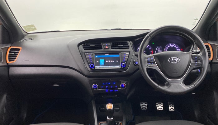 2016 Hyundai i20 Active 1.2 SX, Petrol, Manual, 20,540 km, Dashboard