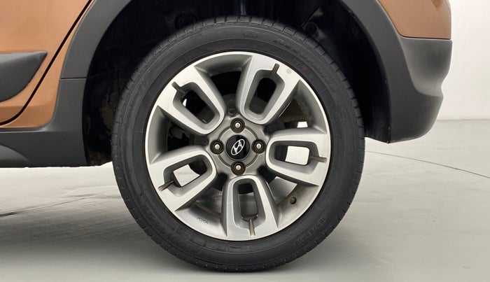 2016 Hyundai i20 Active 1.2 SX, Petrol, Manual, 20,540 km, Left Rear Wheel