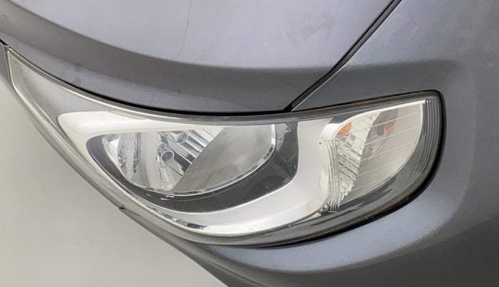2011 Hyundai Verna FLUIDIC 1.6 VTVT SX, Petrol, Manual, 63,570 km, Right headlight - Faded
