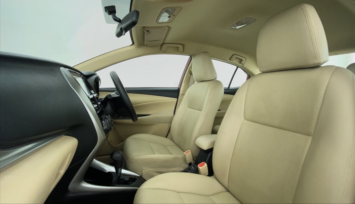 2019 Toyota YARIS J CVT, Petrol, Automatic, 13,618 km, Right Side Front Door Cabin