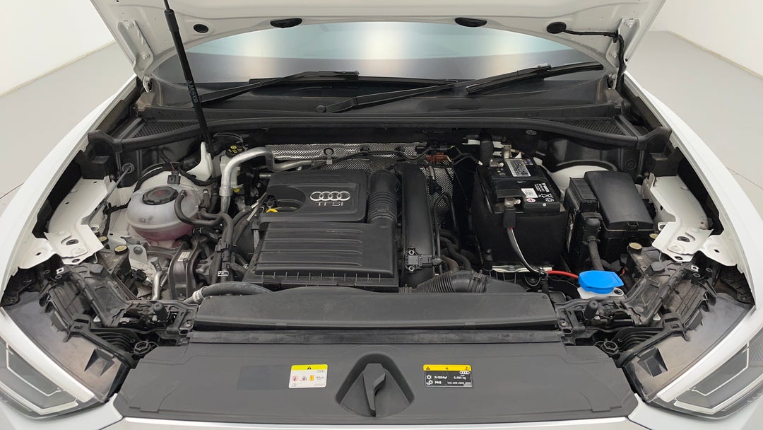 Open Bonnet (Engine)