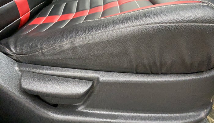 2015 Hyundai Eon ERA +, Petrol, Manual, 16,870 km, Driver Side Adjustment Panel