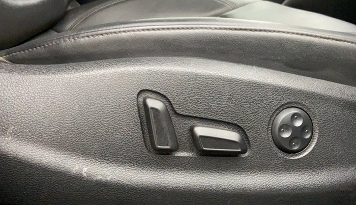 2015 Audi A3 35TDI, Diesel, Automatic, 87,843 km, Driver Side Adjustment Panel