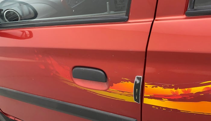 2017 Maruti Alto 800 VXI, Petrol, Manual, 66,439 km, Front passenger door - Minor scratches