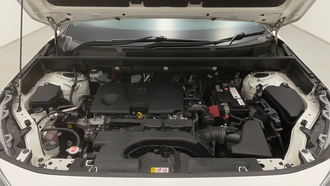 Open Bonnet (Engine)