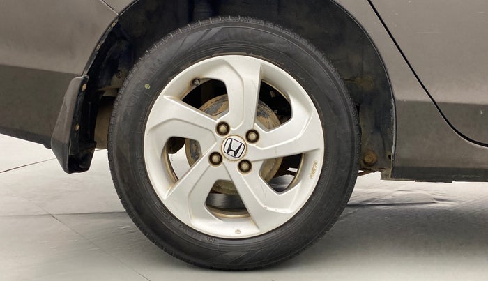 2015 Honda City V MT PETROL, Petrol, Manual, 65,973 km, Right Rear Wheel