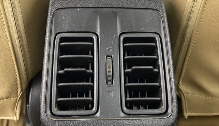 2015 Honda City V MT PETROL, Petrol, Manual, 65,973 km, Rear AC Vents