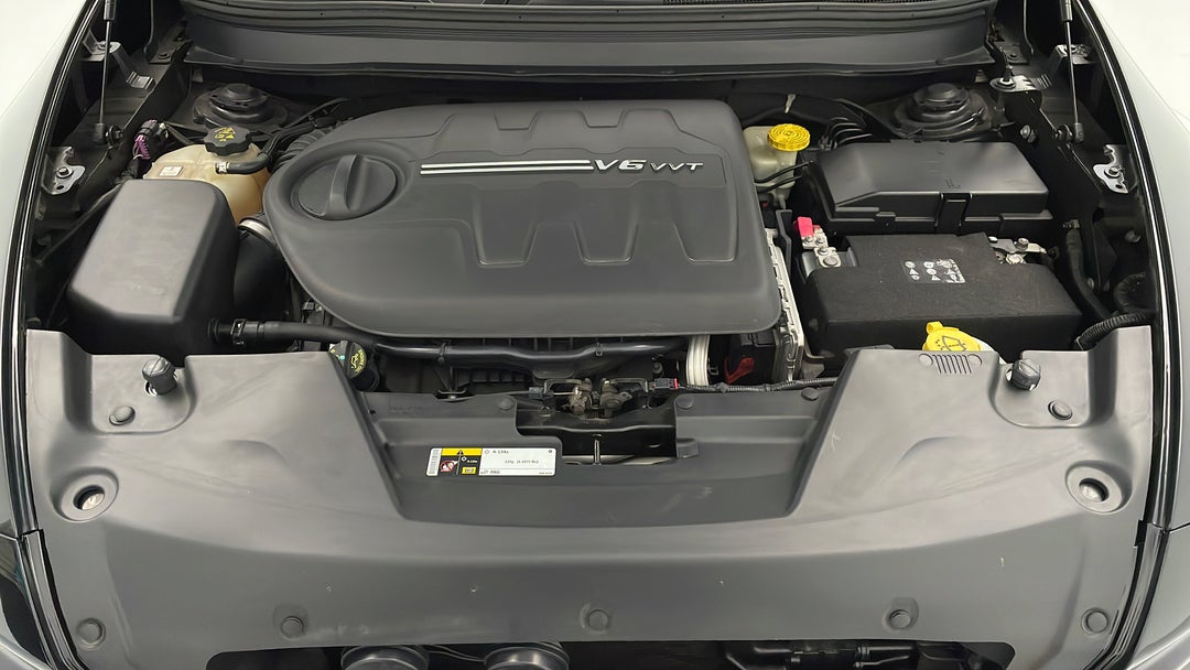 2016 Jeep Cherokee Longitude (4x4), Automatic, 93303 km, Open Bonnet (Engine)