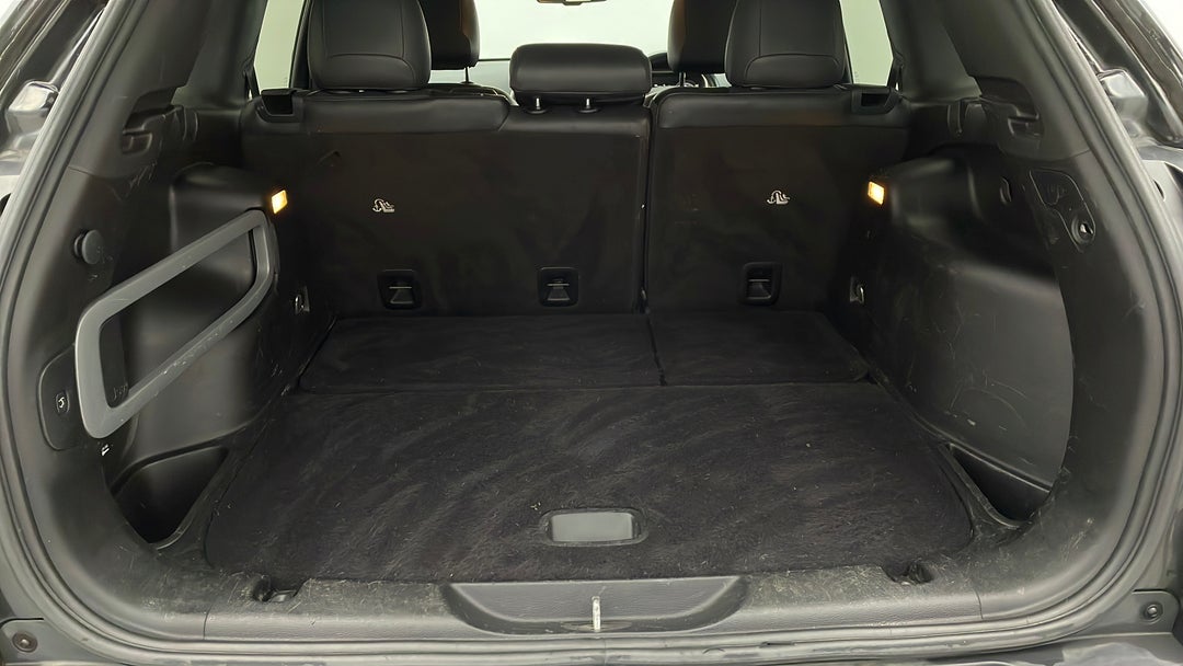 2016 Jeep Cherokee Longitude (4x4), Automatic, 93303 km, Boot Inside View