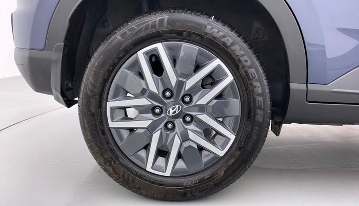 2022 Hyundai VENUE 1.5 SX CRDI MT, Diesel, Manual, 21,228 km, Right Rear Wheel