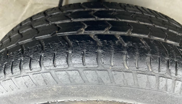 2018 Maruti Alto K10 VXI P, Petrol, Manual, 19,705 km, Right Front Tyre Tread