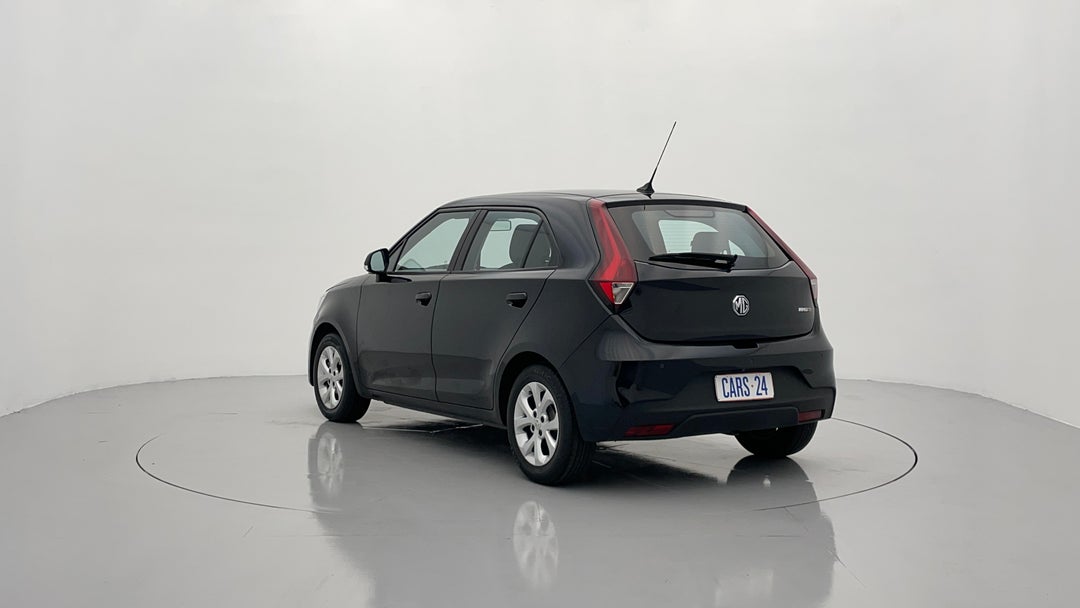 Left Back Diagonal (45- Degree) View