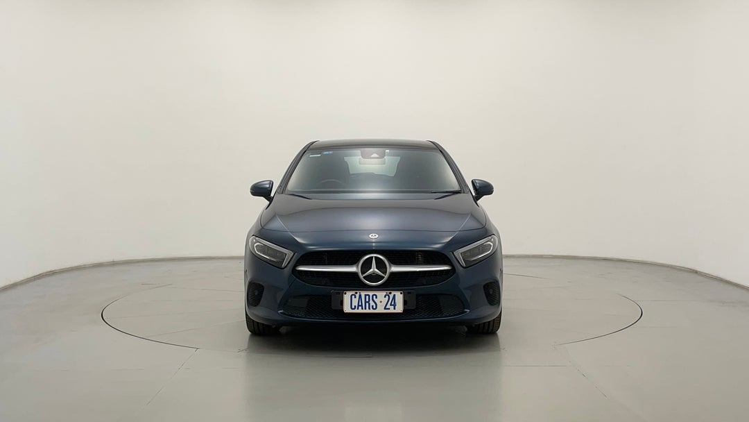 2022 Mercedes-benz A180 A180, Automatic, 22653 km, Front View