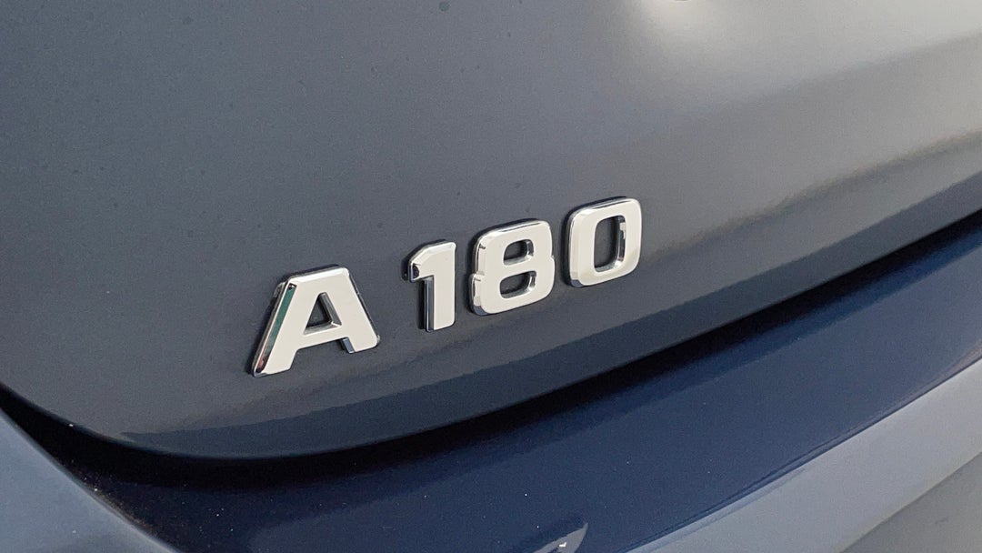 2022 Mercedes-benz A180 A180, Automatic, 22653 km, Badge (Boot Left Side)