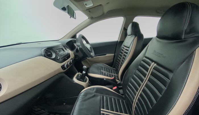 2016 Hyundai Grand i10 SPORTZ 1.2 KAPPA VTVT, Petrol, Manual, 19,416 km, Right Side Front Door Cabin