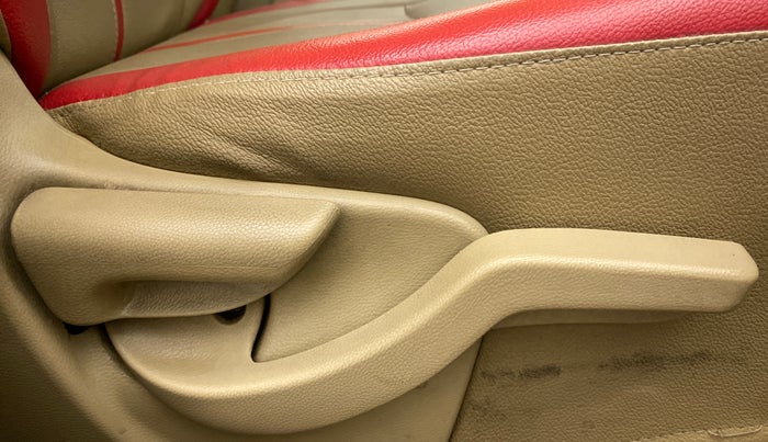 2014 Honda Brio S MT, Petrol, Manual, 61,612 km, Driver Side Adjustment Panel