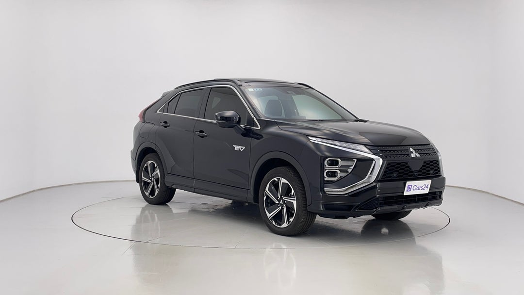 2023 Mitsubishi Eclipse Cross Exceed Phev (AWD), Automatic, 28465 km, Right Front Diagonal (45- Degree) View