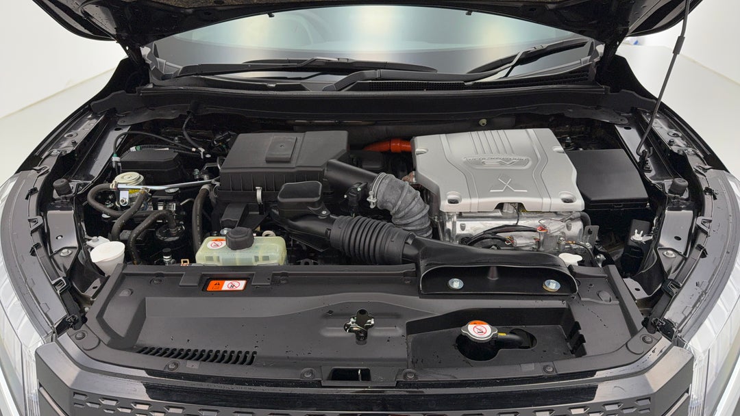 2023 Mitsubishi Eclipse Cross Exceed Phev (AWD), Automatic, 28465 km, Open Bonnet (Engine)