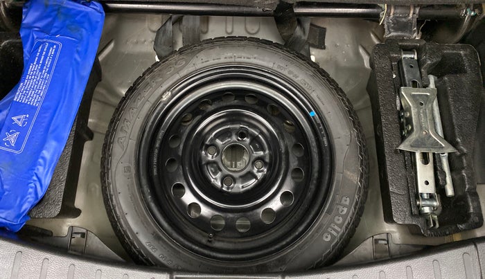 2015 Maruti Wagon R 1.0 VXI, Petrol, Manual, 22,684 km, Spare Tyre