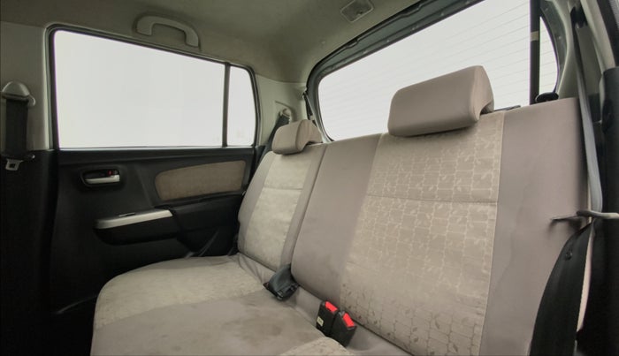 2015 Maruti Wagon R 1.0 VXI, Petrol, Manual, 22,684 km, Right Side Rear Door Cabin