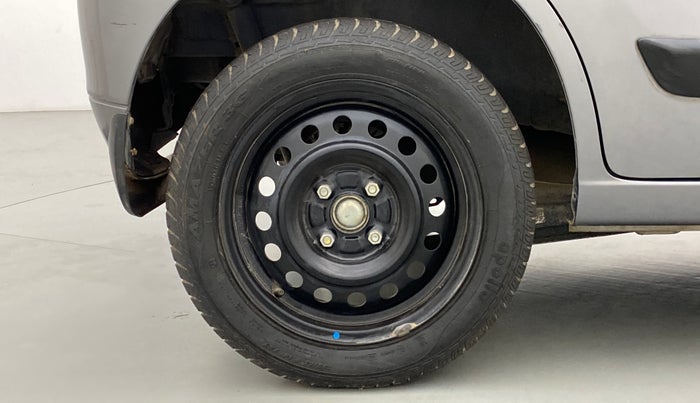 2015 Maruti Wagon R 1.0 VXI, Petrol, Manual, 22,684 km, Right Rear Wheel