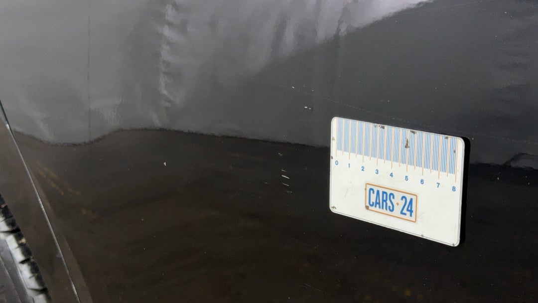 Doors Rear LHS Scratch