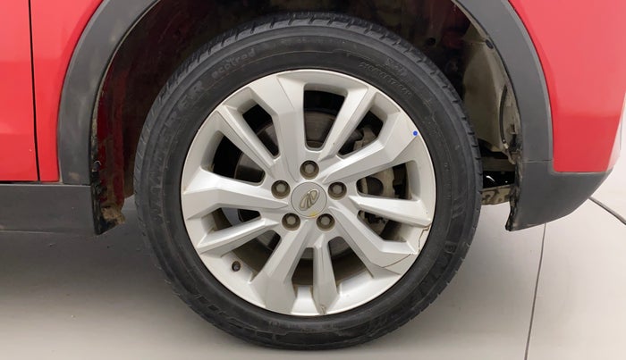 2019 Mahindra XUV300 W8 1.2 PETROL, Petrol, Manual, 43,434 km, Right Front Wheel