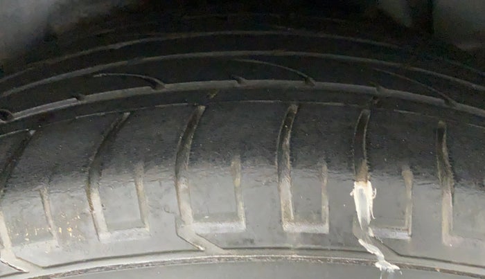 2019 Hyundai Creta SX AT 1.6 PETROL, Petrol, Automatic, 60,670 km, Left Rear Tyre Tread