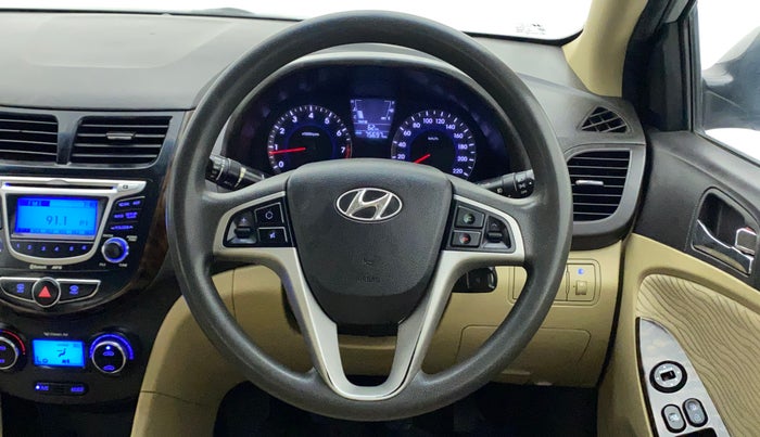 2012 Hyundai Verna FLUIDIC 1.6 VTVT EX, Petrol, Manual, 75,776 km, Steering Wheel Close Up