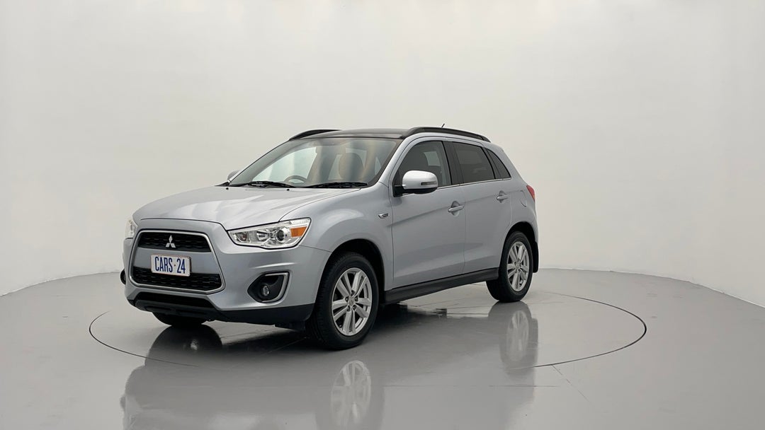 Left Front Diagonal (45- Degree) View