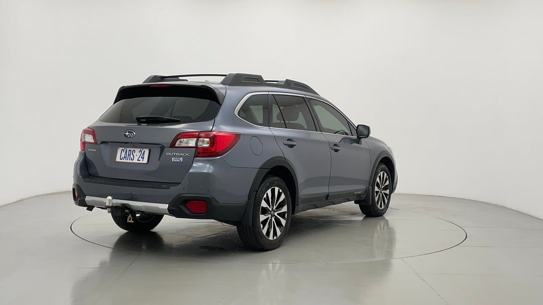 Right Back Diagonal (45- Degree) View