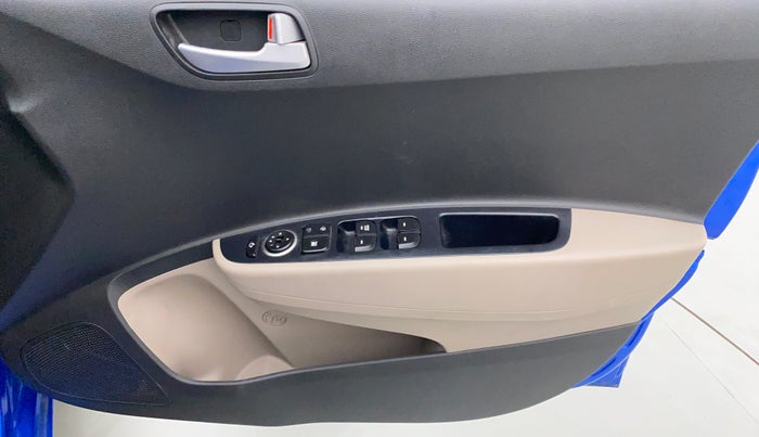 2018 Hyundai Grand i10 SPORTZ AT 1.2 KAPPA VTVT, Petrol, Automatic, 18,804 km, Driver Side Door Panels Control