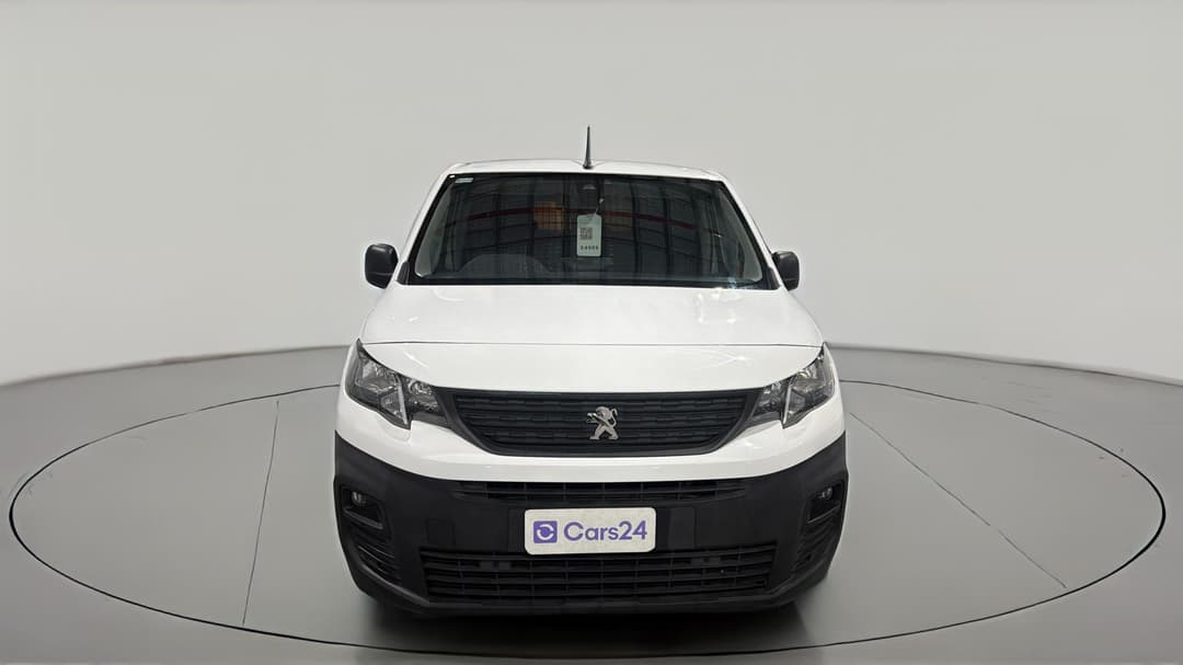 2021 Peugeot Partner Lwb, Automatic, 105226 km, Front View