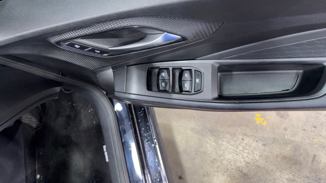 Drivers Side Door Panel Controls