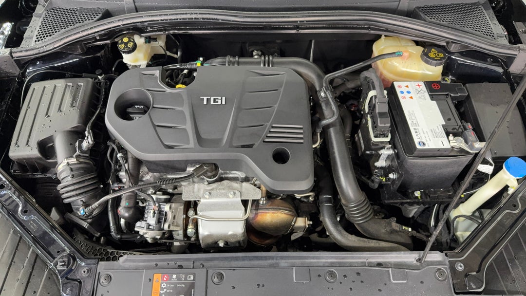 Open Bonnet (Engine)