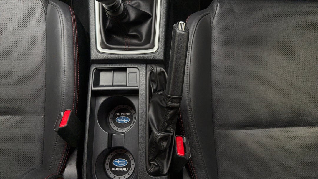 2017 Subaru WRX Premium (AWD), Manual, 127058 km, Handbrake