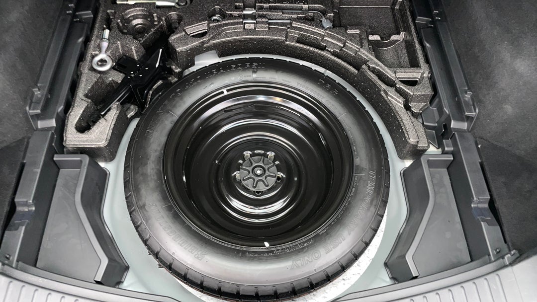 2025 Mazda CX-5 G25 Touring (AWD), Automatic, 5640 km, Spare Wheel