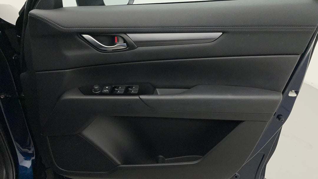 2025 Mazda CX-5 G25 Touring (AWD), Automatic, 5640 km, Speaker View