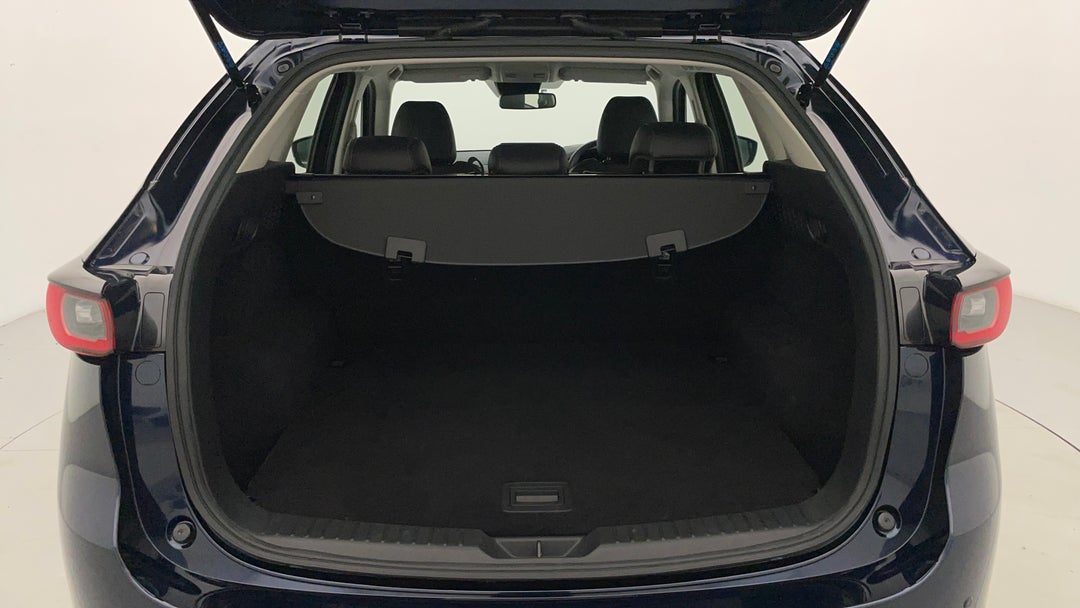 2025 Mazda CX-5 G25 Touring (AWD), Automatic, 5640 km, Boot Inside View