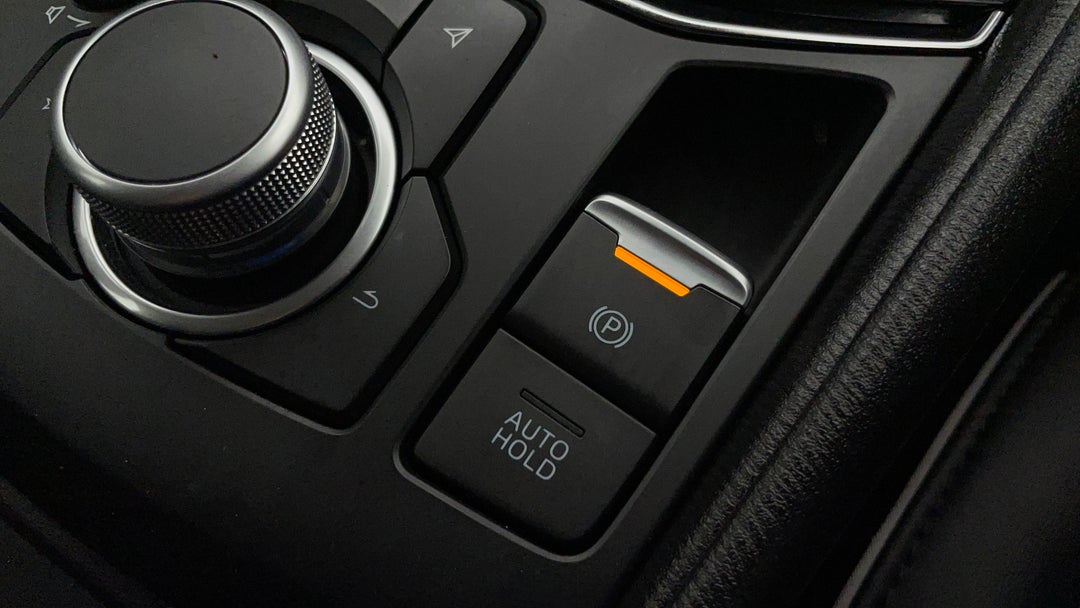 2025 Mazda CX-5 G25 Touring (AWD), Automatic, 5640 km, Handbrake