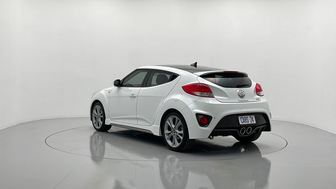 Left Back Diagonal (45- Degree) View