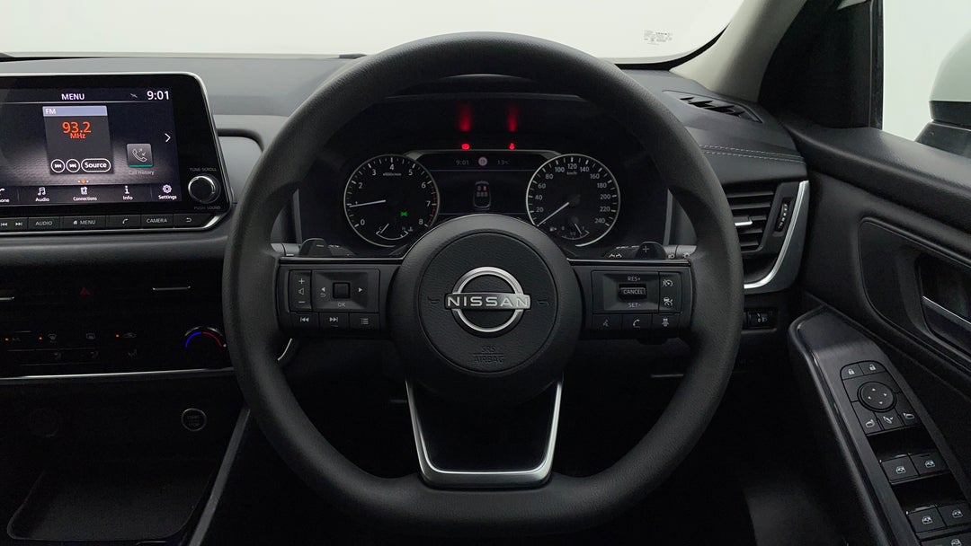 2022 Nissan Qashqai St, Automatic, 31706 km, Steering Wheel Close-up