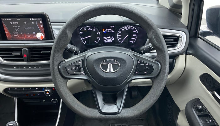 2021 Tata ALTROZ XZ 1.5 RTQ, Diesel, Manual, 28,903 km, Steering Wheel Close Up