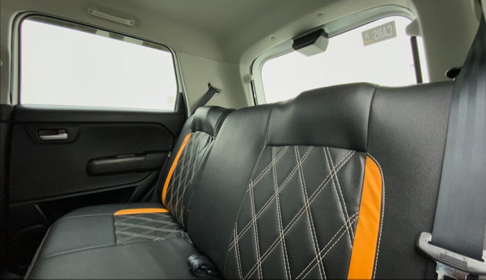 2021 Maruti New Wagon-R VXI 1.0 AMT, Petrol, Automatic, 14,885 km, Right Side Rear Door Cabin