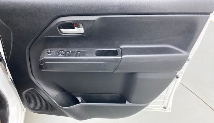 2021 Maruti New Wagon-R VXI 1.0 AMT, Petrol, Automatic, 14,885 km, Driver Side Door Panels Control