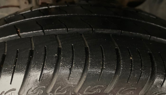 2019 Tata Tiago XZ 1.2 REVOTRON, Petrol, Manual, 14,259 km, Left Front Tyre Tread