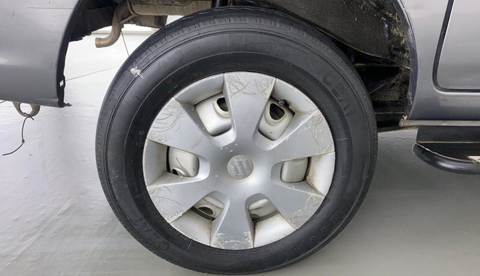2018 Maruti Eeco 5 STR WITH AC PLUSHTR, Petrol, Manual, 37,135 km, Right Rear Wheel