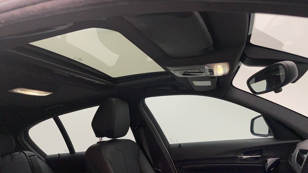Interior Sunroof/Moonroof