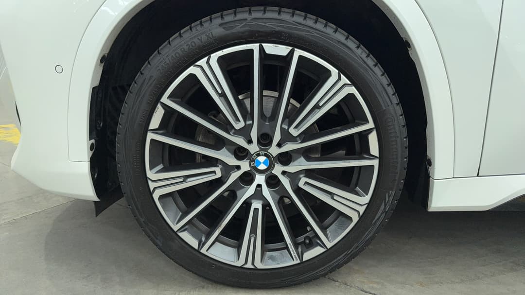2023 BMW X1 xDrive20i M Sport, Automatic, 55868 km, Left Front Wheel