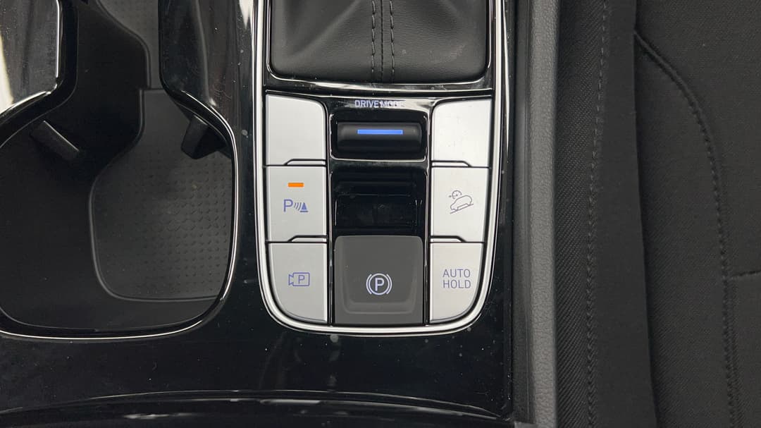 2025 Hyundai Tucson (FWD), Automatic, 20451 km, Handbrake